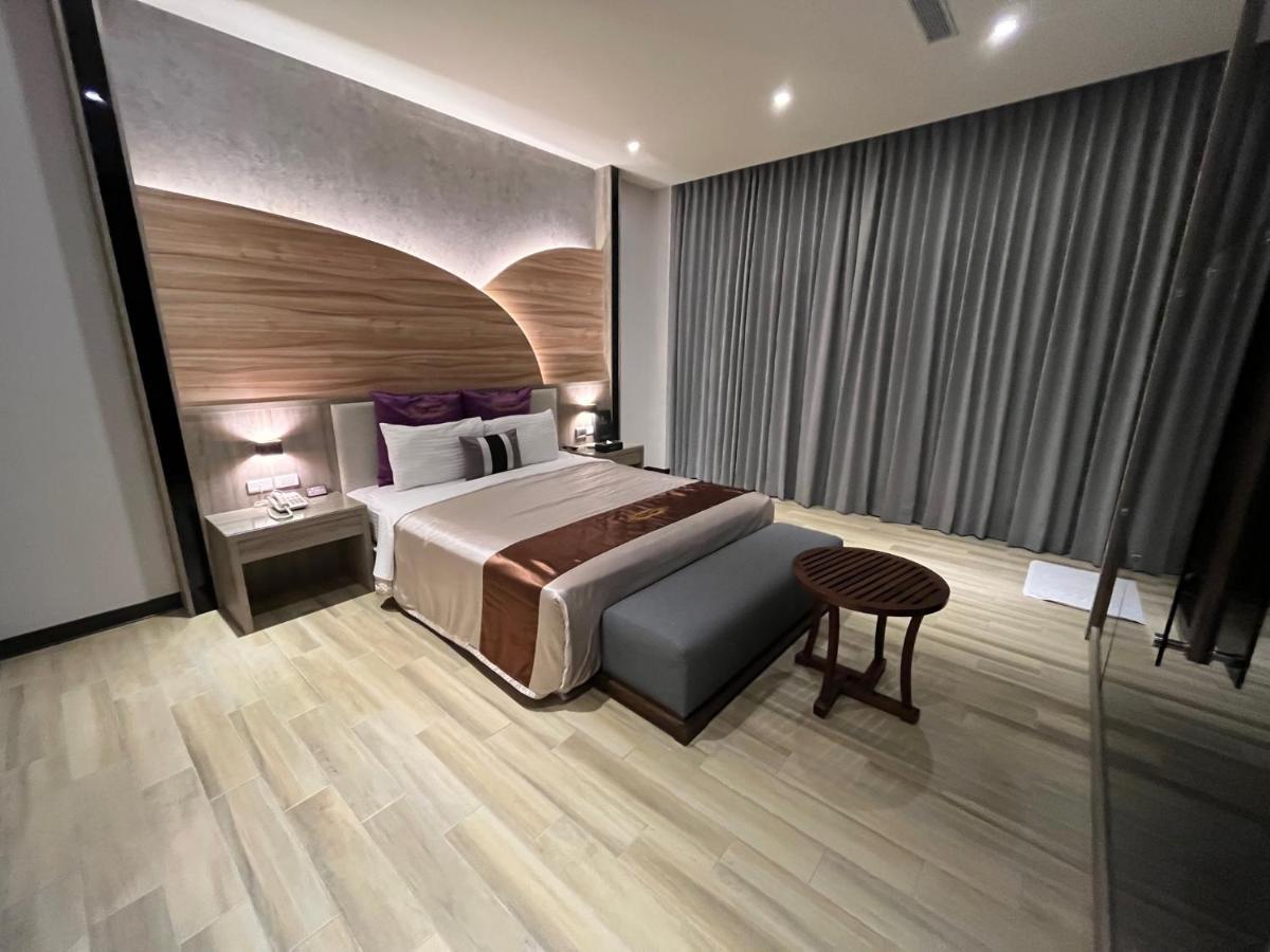 Purple Rainbow Motel Taipeh Exterior foto