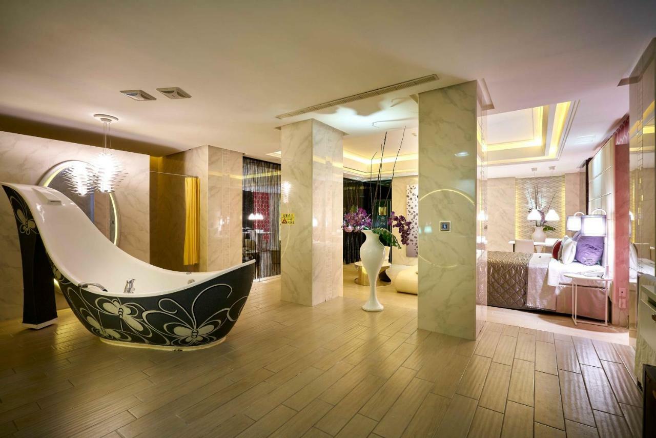 Purple Rainbow Motel Taipeh Exterior foto