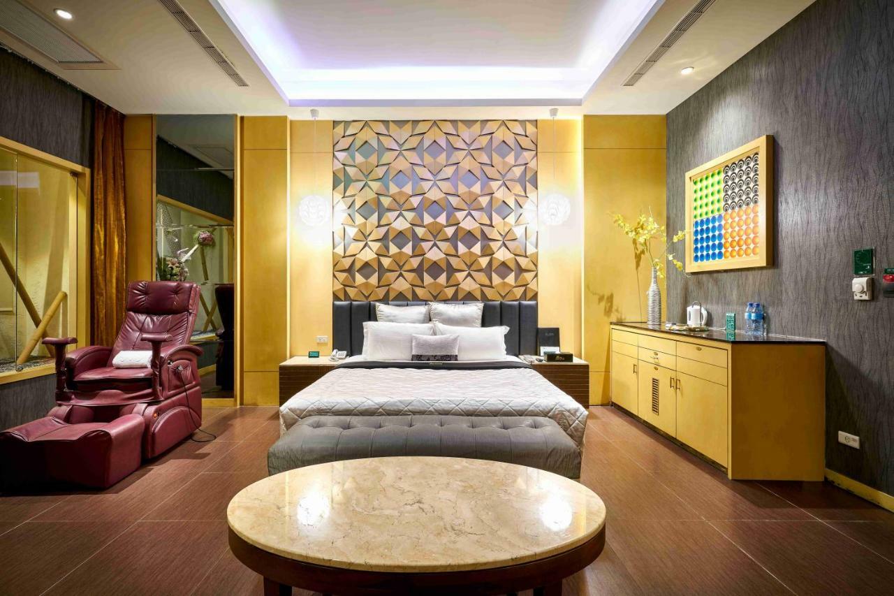 Purple Rainbow Motel Taipeh Exterior foto